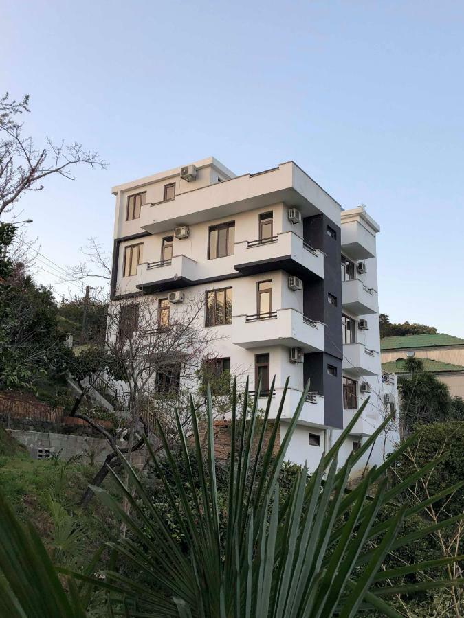 Holiday House Green Cape Batumi Mtsvane Konts'khi Exteriör bild